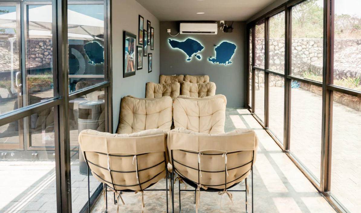 Balicopter lounge at Nusa Dua Heliport